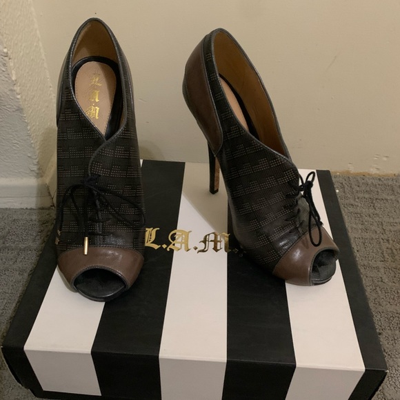 L.A.M.B. Peep toe lace up - Picture 3 of 8